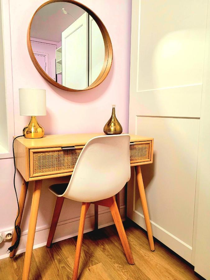 Apartment Golden Art *